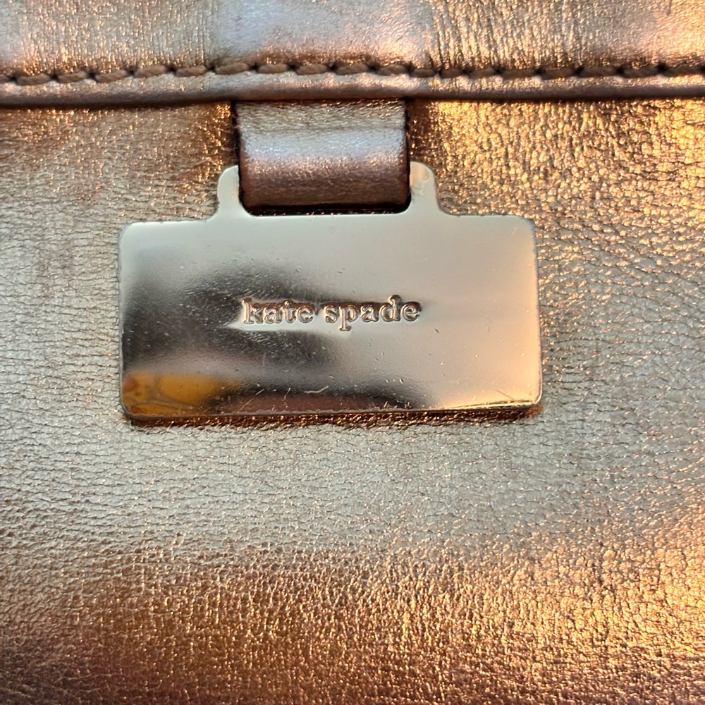 Kate Spade Vintage Gold Metal Framed Clutch with Chain Strap - Picture 2 of 11